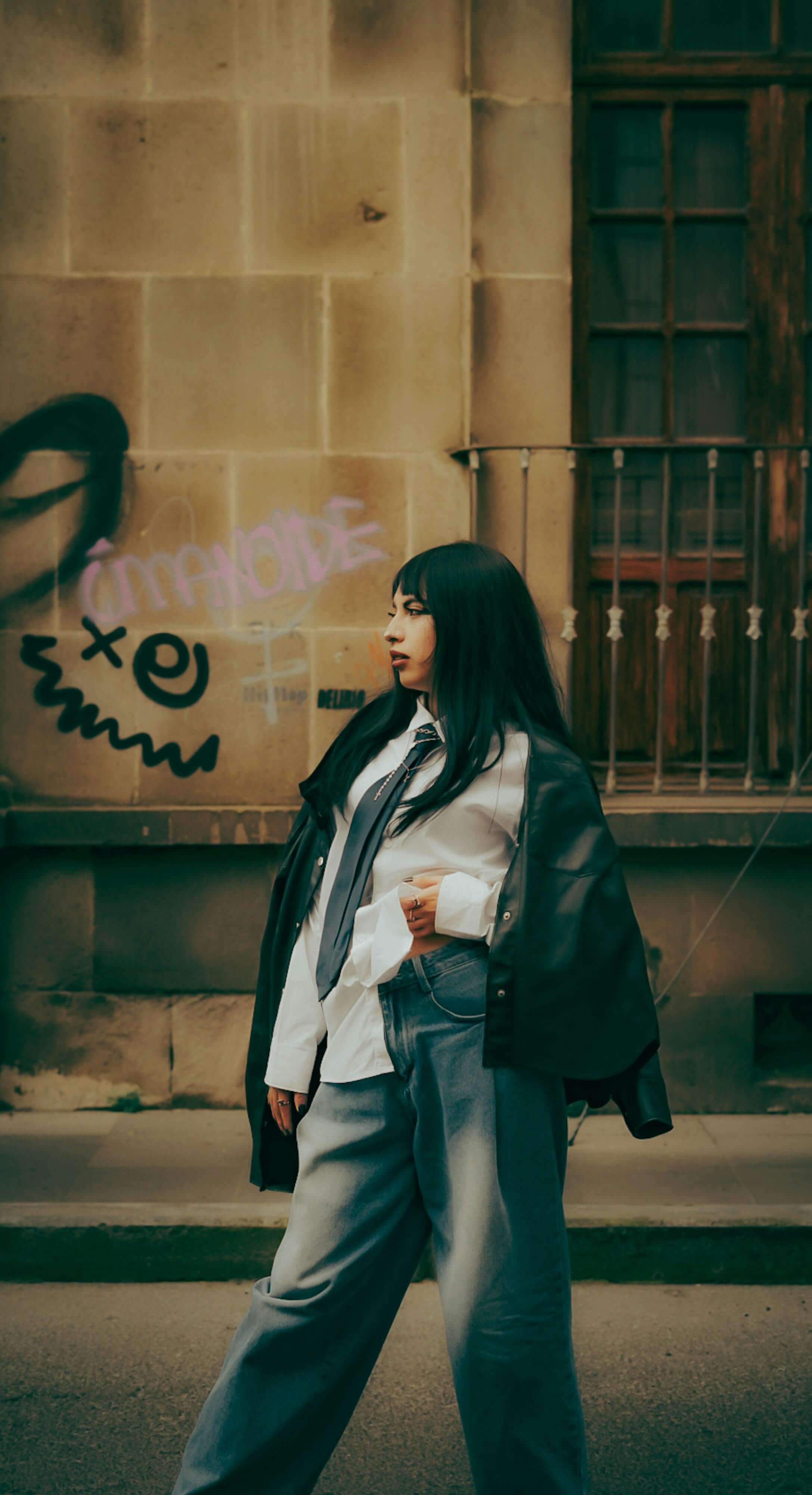 VINTAGE LEATHER JACKET